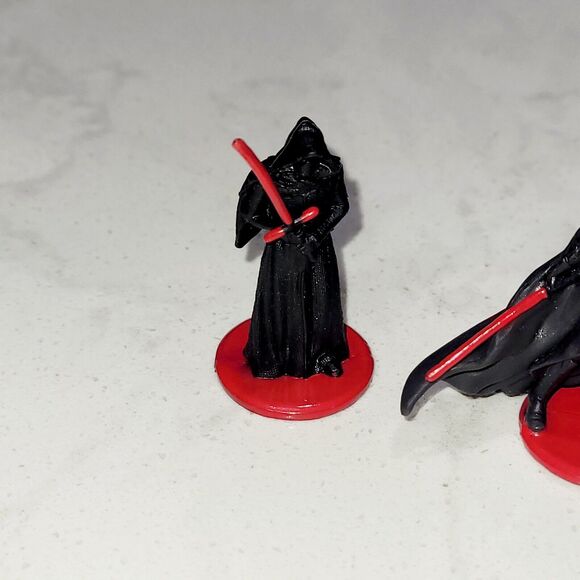 Monopoly Star Wars Force Awakens 4 Piece Complete Tokens & Cards 2014 EUC - Picture 4 of 8